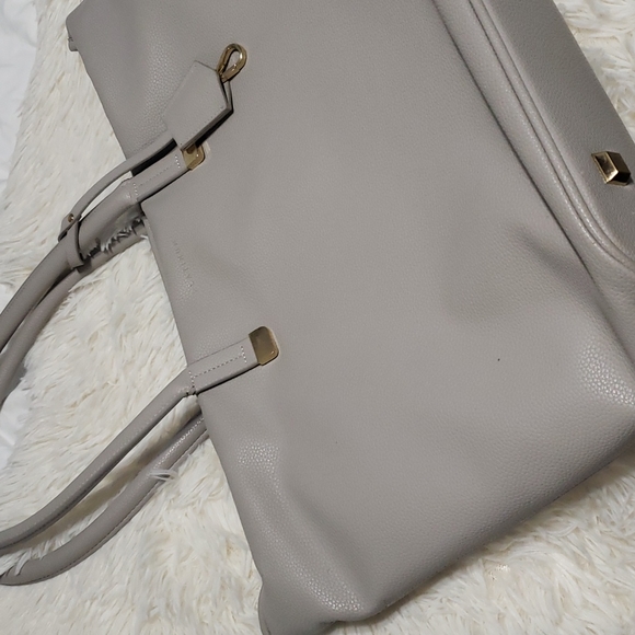 Platinum Avenue Laptop Case for 15.4" Laptop - Light Gray - Picture 2 of 11